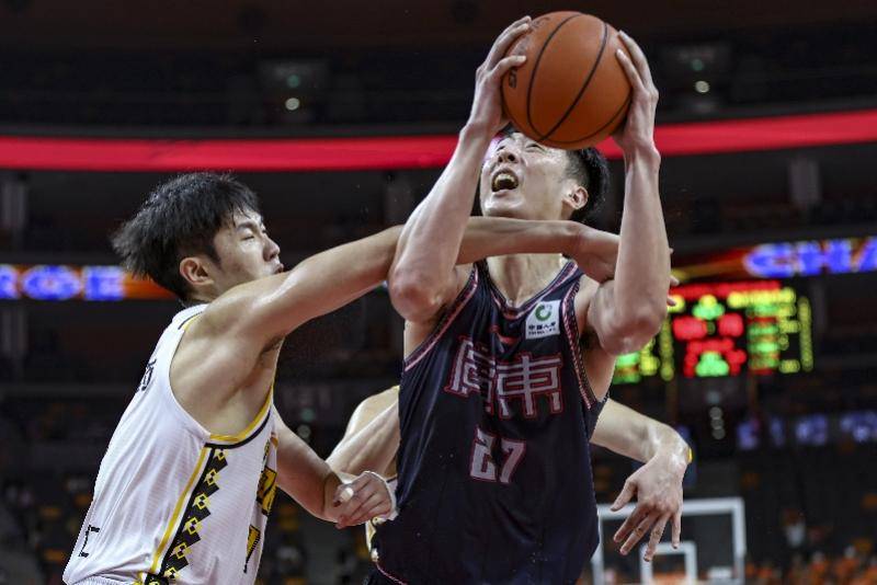 皇冠足球平台代理_合同还两年皇冠足球平台代理！张明池称由于个人原因离开广东队