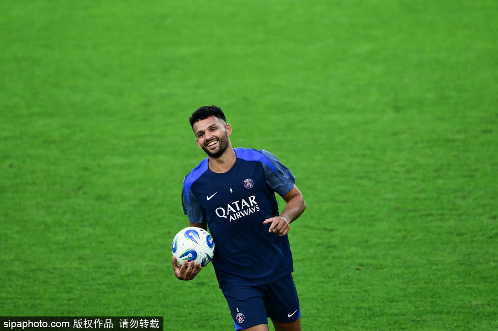 皇冠网址_今夏阿根廷球员转会费榜：加纳乔压马斯坦托诺居首皇冠网址，阿尔马达在列