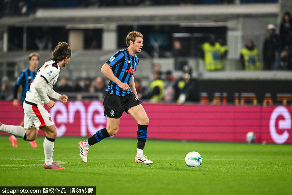 皇冠信用网如何申请_意甲-卢克曼破门莱奥半场伤退 米兰1-1亚特兰大距榜首3分