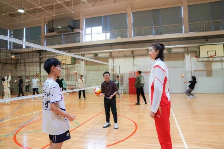 皇冠信用账号怎么开_奥运冠军、前中国女排队长袁心玥皇冠信用账号怎么开，入职南开大学